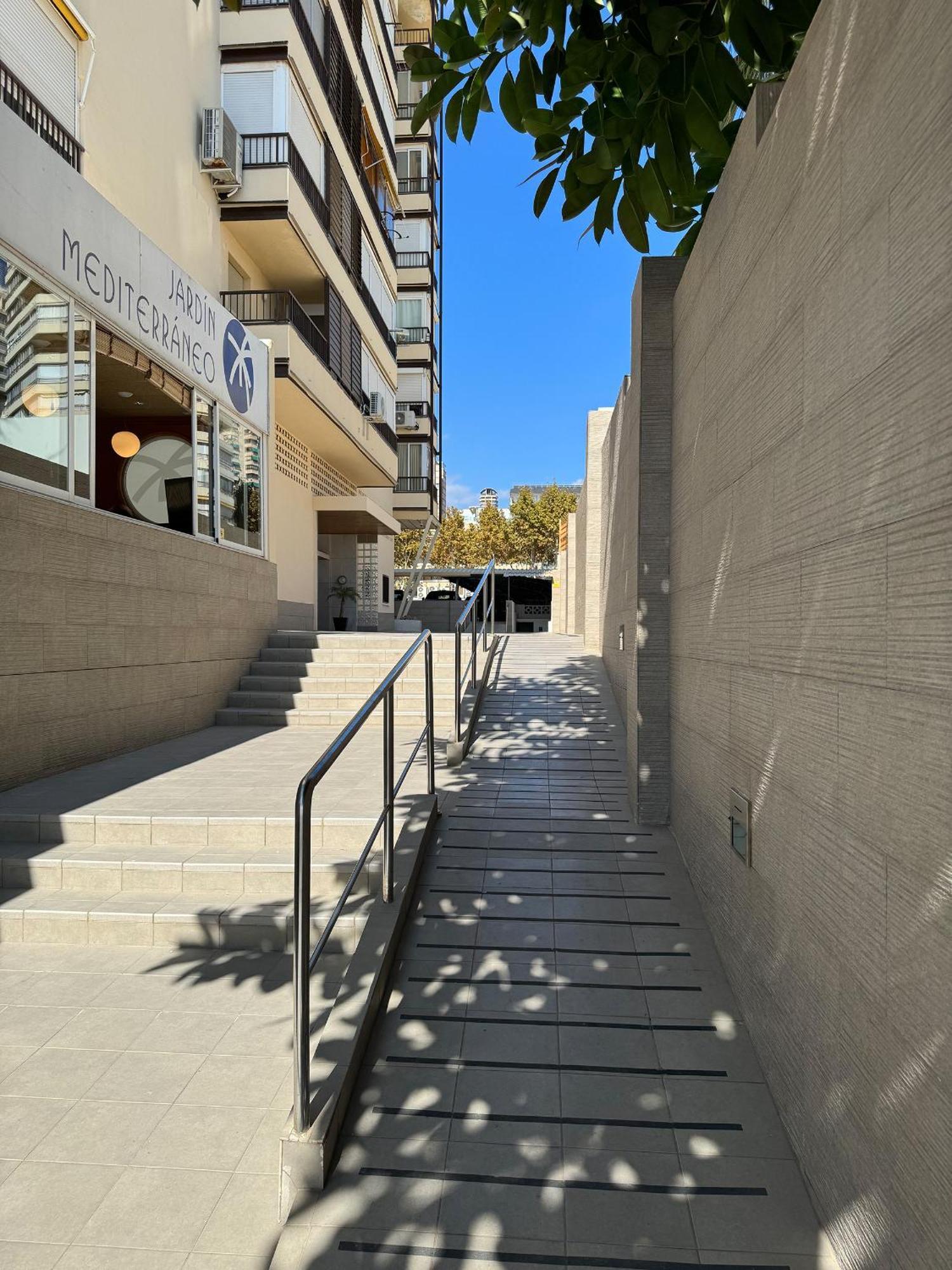 Precioso Estudio Frente La Playa 貝尼多姆 外观 照片
